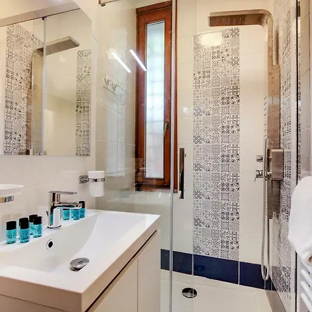 Apartamento White Flowers With Canal View By Wonderful Italy