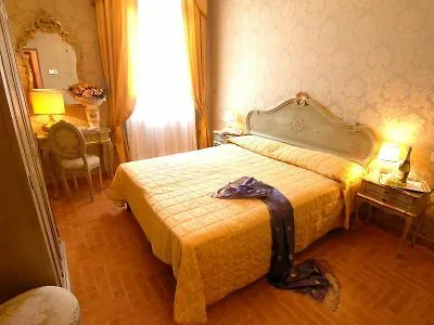 Hotel Canal & Walter 3*
