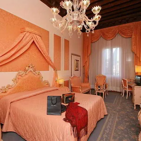 Hotel Rialto 4*