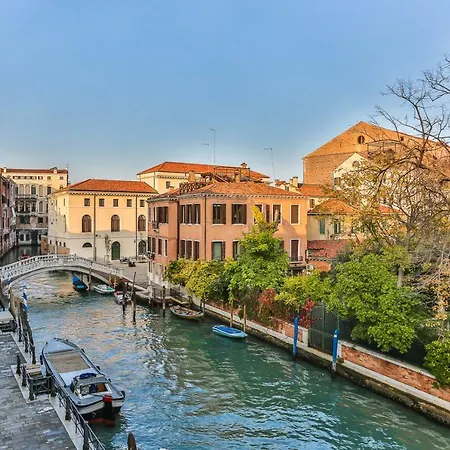 Apartment Ca Dei Greci Canal View Venice