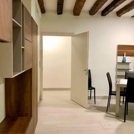 Ca Del Rio Apartment