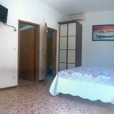 Residenza San Rocco Apartment Venice