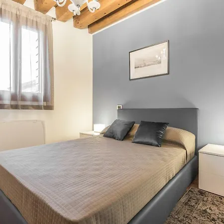 Ca' Del Monastero 6 Collection Chic For 4 Guests With Lift Venice
