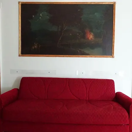 Youth Palace Hostal *