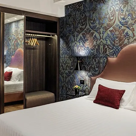 American-dinesen Hotel