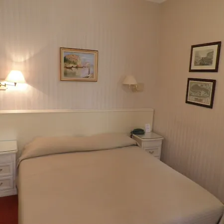 Al Campaniel Bed & Breakfast 2*