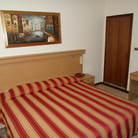 Tito Hotel