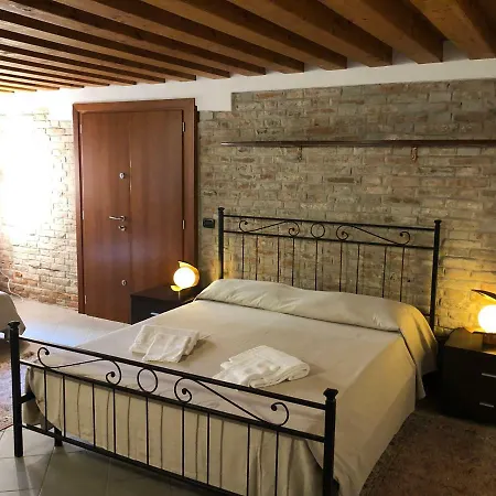 Corte Dei Miracoli 2*