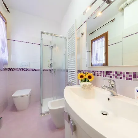 Apartment Near Station Santa Lucia Two Bedroom *