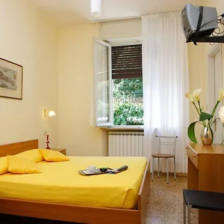 Santa Lucia البندقية