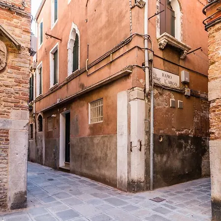 Bragora 3524 Between San Marco And Biennale Apartment Venice