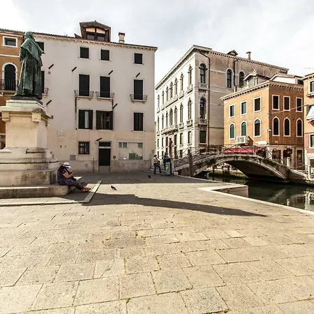Santa Fosca Canal View R&r Apartment
