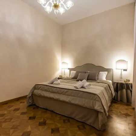 Marco Polo Deluxe R&r Apartment