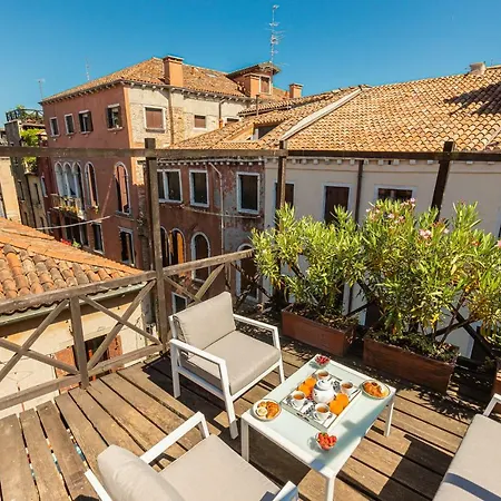 Ca' Romantica Terrace