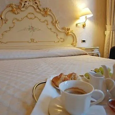 Отель Torino
