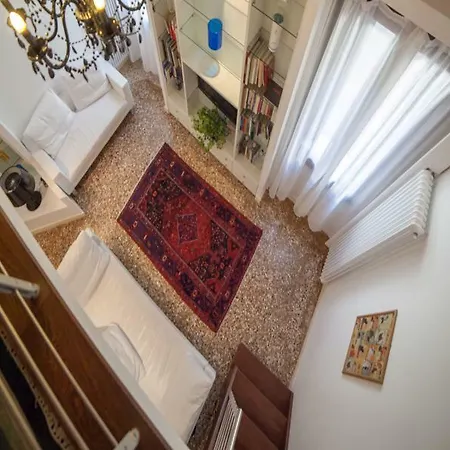 Apartment Raffaello
