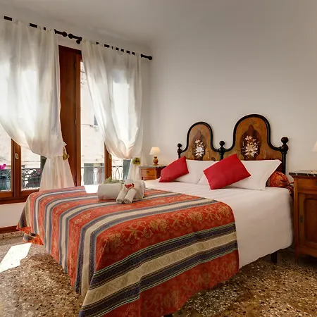 Hotel San Samuele