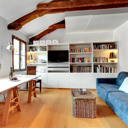 Apartment Bragora Smoochy Attic