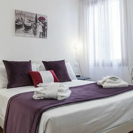 Enjoy Life Apartment Venice