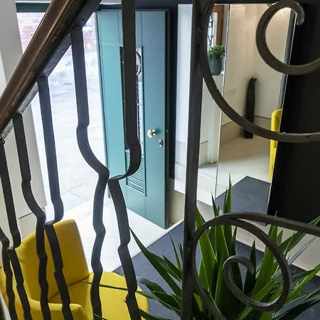 Enjoy Life Apartment