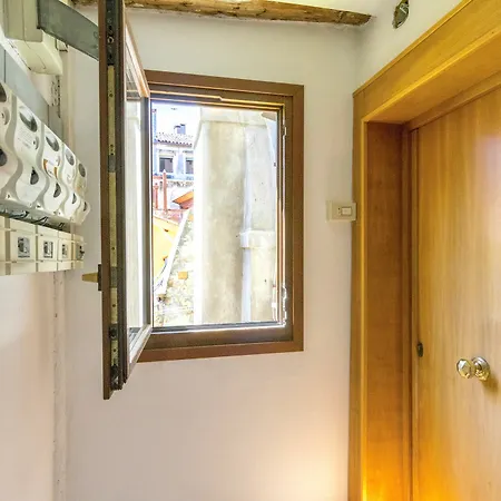Calle Sacrestia Apartment Venice
