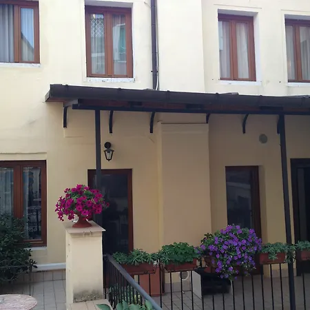 Herion 2* Venice