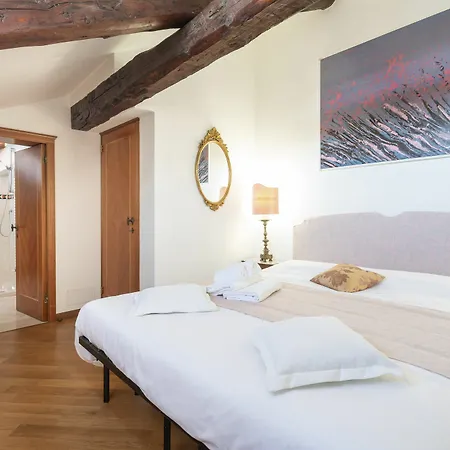Apartment Ve.n.i.ce Cera Angels' Attic Venice