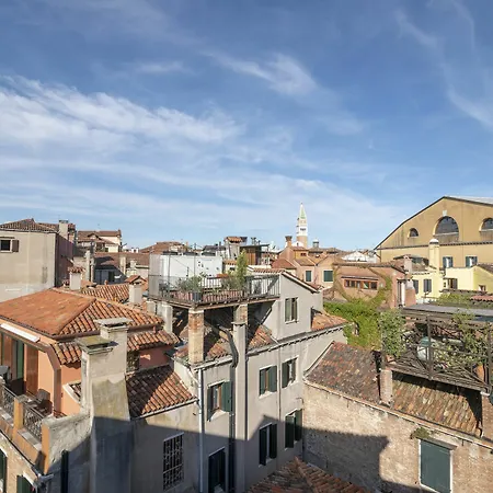 Apartment Ve.n.i.ce Cera Angels' Attic Venice