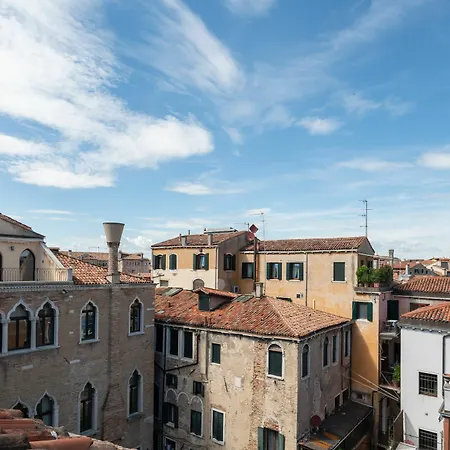 Apartment Ve.n.i.ce Cera Angels' Attic Venice