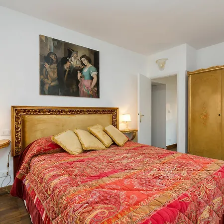 Apartment San Samuele