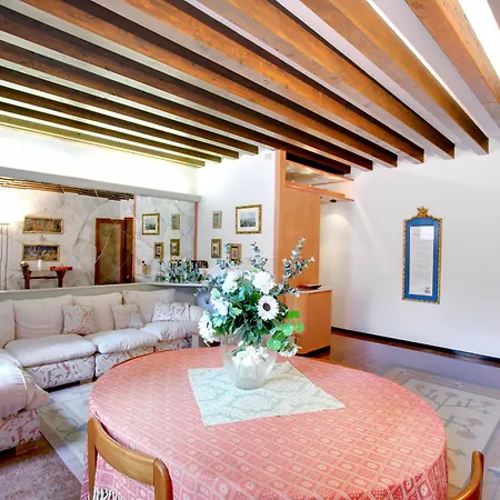 Apartment Marzo 22 - Wr