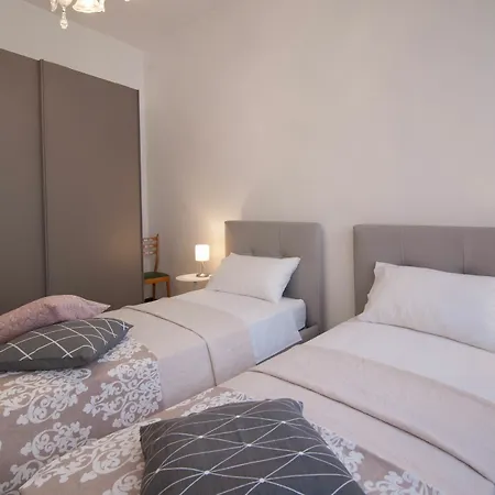 Apartment Riva Excelsior *