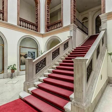 Regina Vittoria Apartment