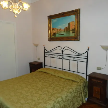 Residenza Grisostomo Venice
