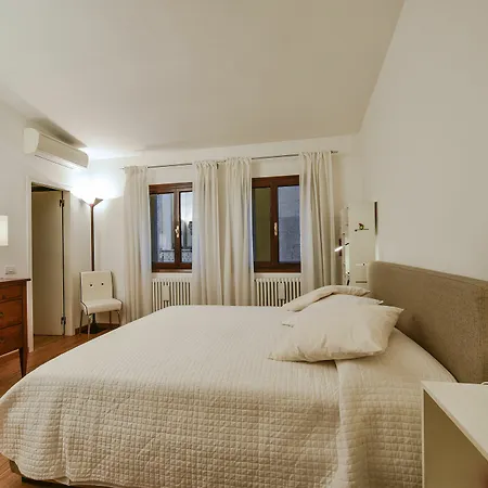 Apartment Santa Maria Formosa Venice
