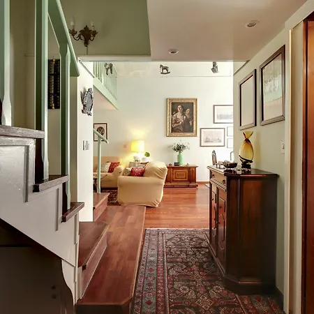 Castello Apartment