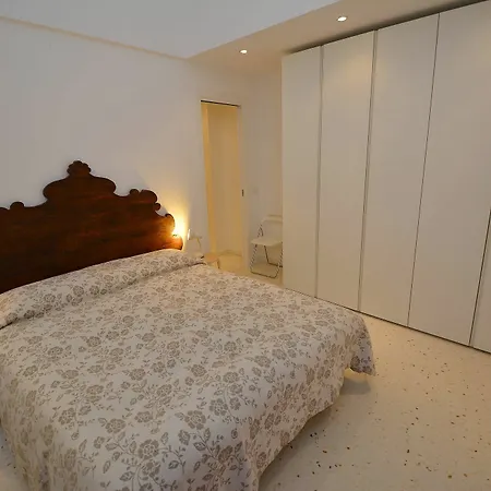 Guggenheim Museum, Cool, 6Pax,Wifi, Aircnd Apartment