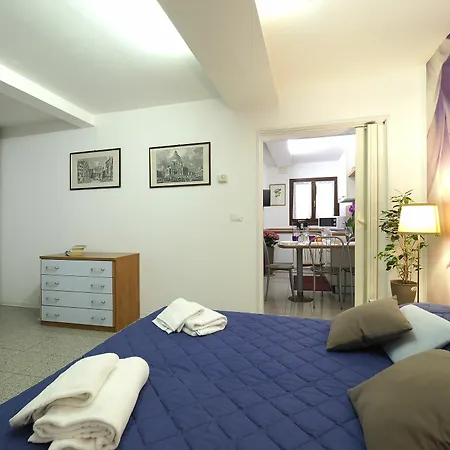 Topazio Apartamento *