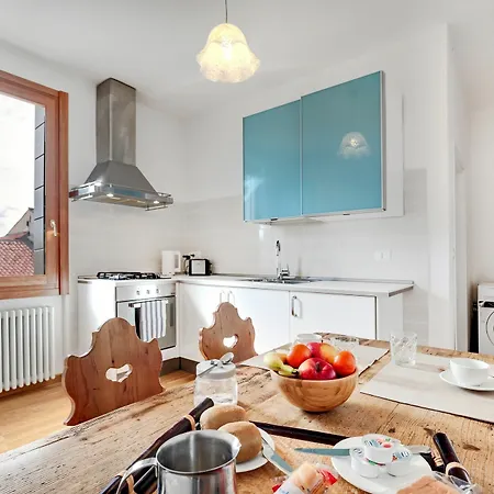 Rialto Bridge Apartment *