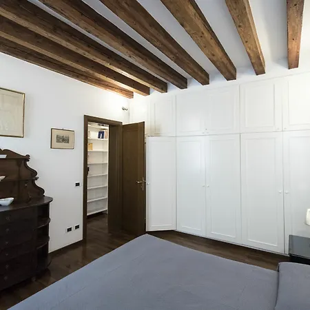 Smart * Venice