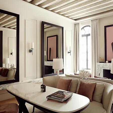 Palazzo Volpi Apartment