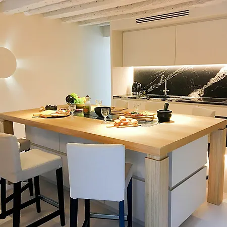 Palazzo Volpi Apartment