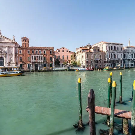 Admiral Emo Palace Over Canal Grande Apartment