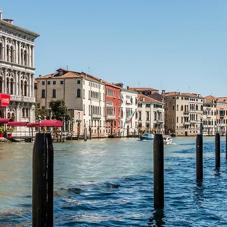 Admiral Emo Palace Over Canal Grande *