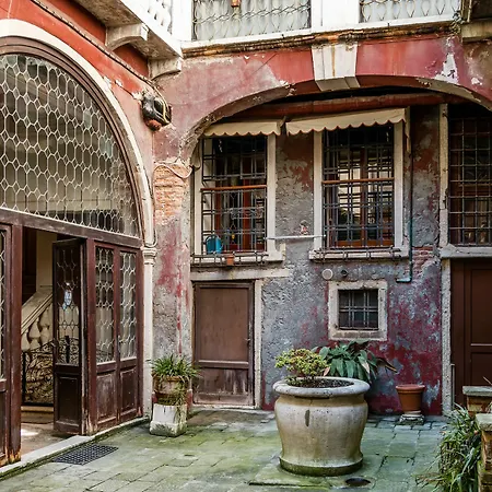 Admiral Emo Palace Over Canal Grande Venice