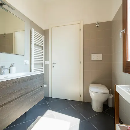 Ve.n.i.ce Cera Casa Margherita Apartment