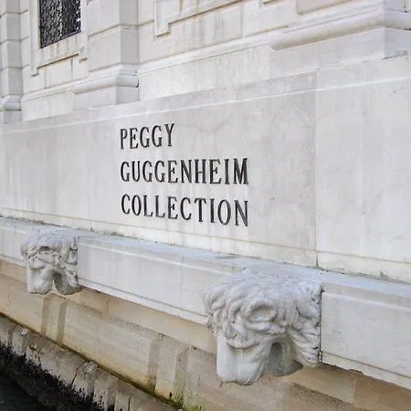 Guggenheim Museum, Cool, 4Pax Apartment