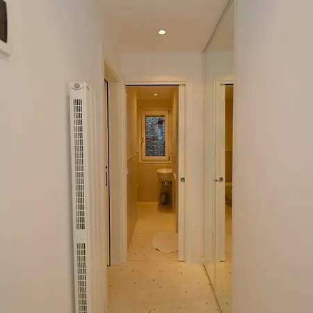 Apartment Guggenheim Museum, Cool, 4Pax