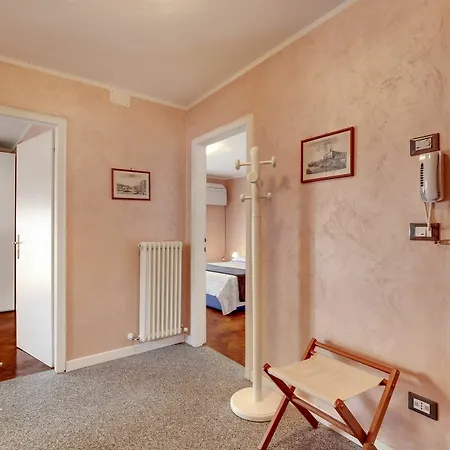 Guglie Design Apartment