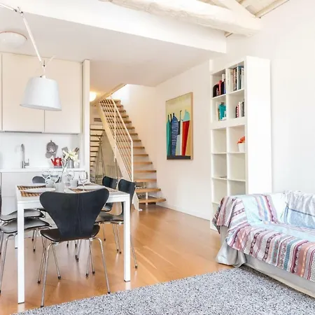 Carmini Canal View And Balcony With Lift *